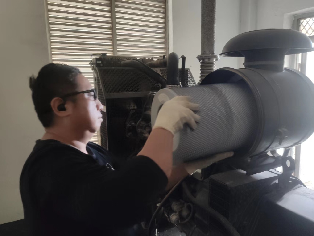 柴油发电机组维护保养